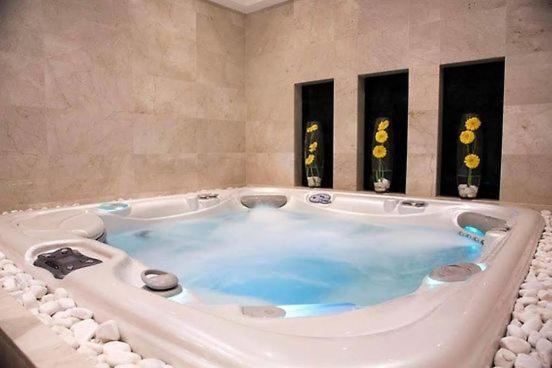 Karbala Rayhaan Hotel Экстерьер фото